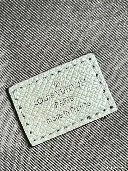 Aaa replica ru PM DISCOVERY VUITTON LOUIS BACKPACK 0530